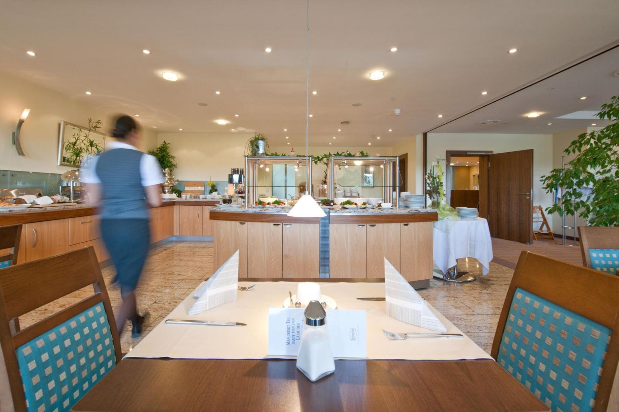 ברוכסל Hotel Scheffelhoehe מראה חיצוני תמונה