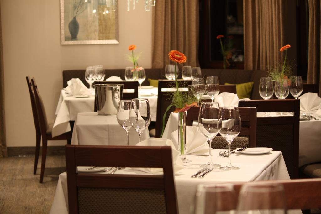 ברוכסל Hotel Scheffelhoehe מראה חיצוני תמונה